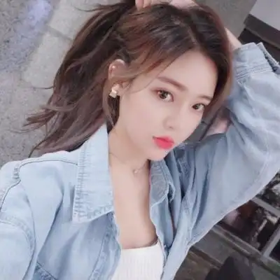 气质成熟的女生头像零距离╰羙感