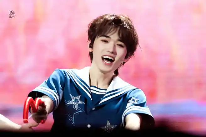 宋亚轩solo舞台不枉##今日星拍放送