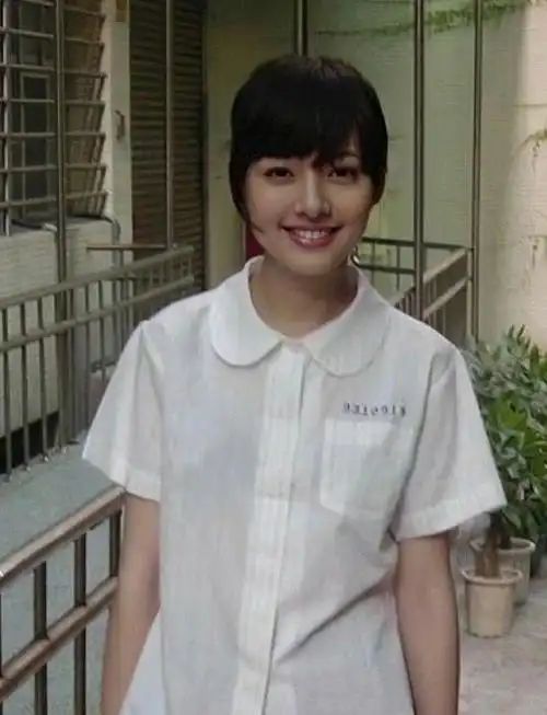 从小美到大!郭碧婷短发旧照被赞初恋脸,但长发及腰更惊艳_高清图集_新