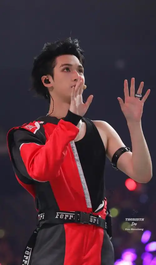 严浩翔叁重楼暨出道四周年演唱会