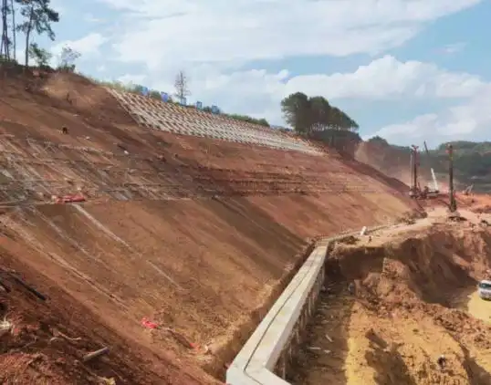 智能公路边坡安全监测系统相关介绍和优势