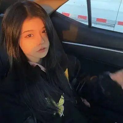 单人女头|我怀疑你喜欢我但我没有_女生头像_我要个性网