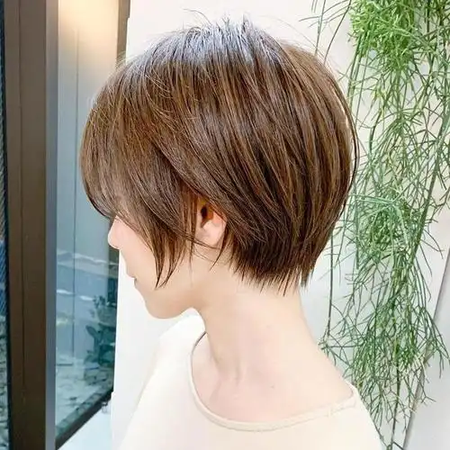 但并不是所有女性剪完短发都是那么的好看,这就是发型有很多地方没有