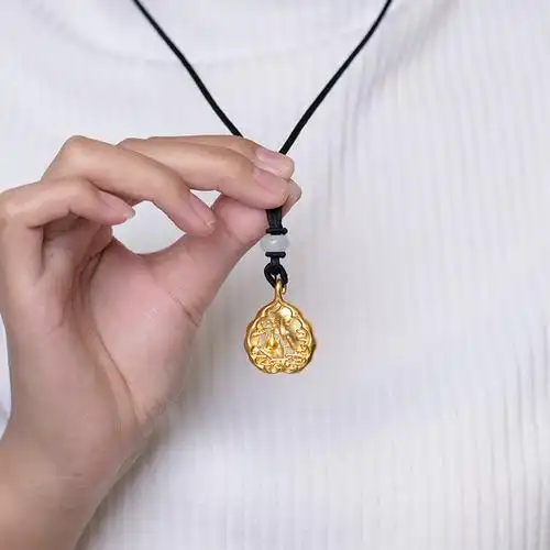 足金黄金带绳坠子纯金吊坠项链足金菩提叶观音观音叶观音颈饰