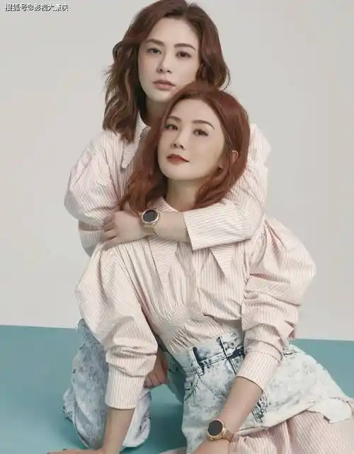 造型写真默契十足宛如双生_阿娇和_sa_组合