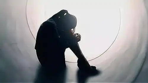 那些绝望的时刻你是怎么度过的?