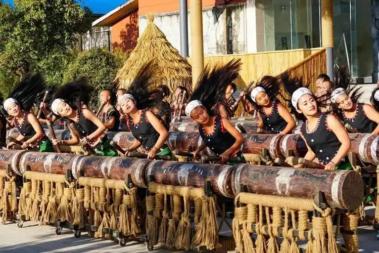 乐享云南|非遗·沧源佤族木鼓舞_人民_男女老少_歌舞