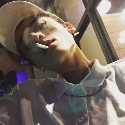 吸烟屌丝男人男生霸气头像图片