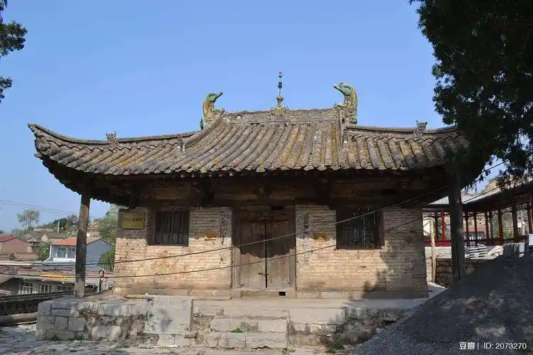 中国最早的琉璃瓦当建筑——唐代瓦当建筑(1)