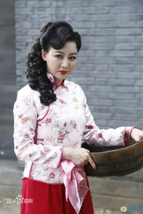 斗地主红桃是谁演的_红桃扮演者买红妹资料 | 爱剧情