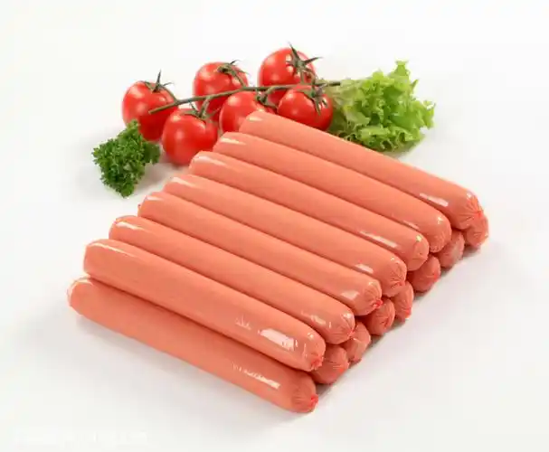 纵然火腿肠算不上什么健康食品,但用虚假视频来"恶心"人实在不妥