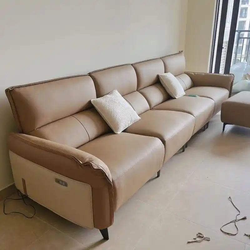 奶咖色沙发出售～ 出手全新奶咖色真皮沙发一套,因展厅灯光色差,订