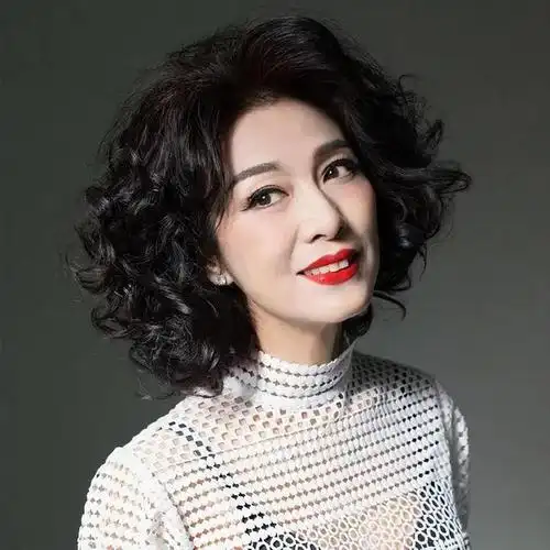 龅牙凸嘴仍风华绝代,惊艳了一个时代的6位明星,一个比一个漂亮