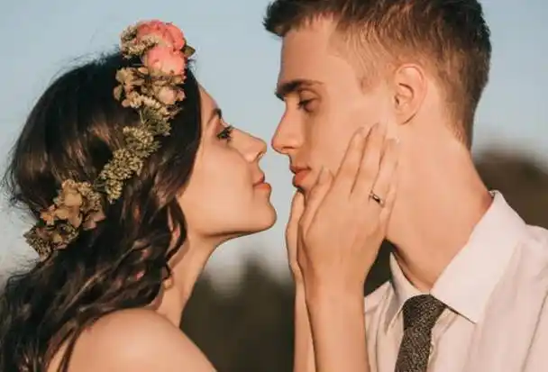 男女亲热时,身体3个部位是禁吻区,为了伴侣健康,请别轻易触碰