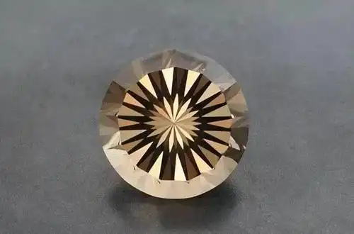 你前所未见的宝石花式切工,感叹自己拥有的太少了!