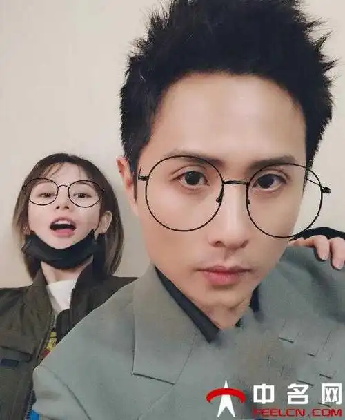 边江女朋友徐然生活照美翻酷爱美食吃不胖