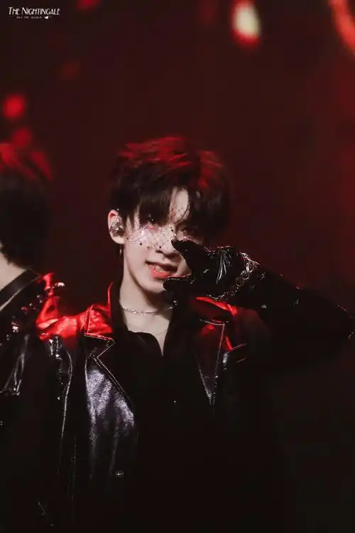 时代少年团贺峻霖