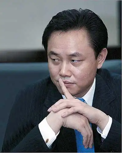 有哪些人去看过黄光裕 黄光裕保单