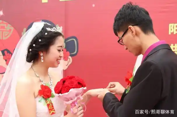 中国父母的焦虑:30岁不结婚该判刑!大爷神回复亮了