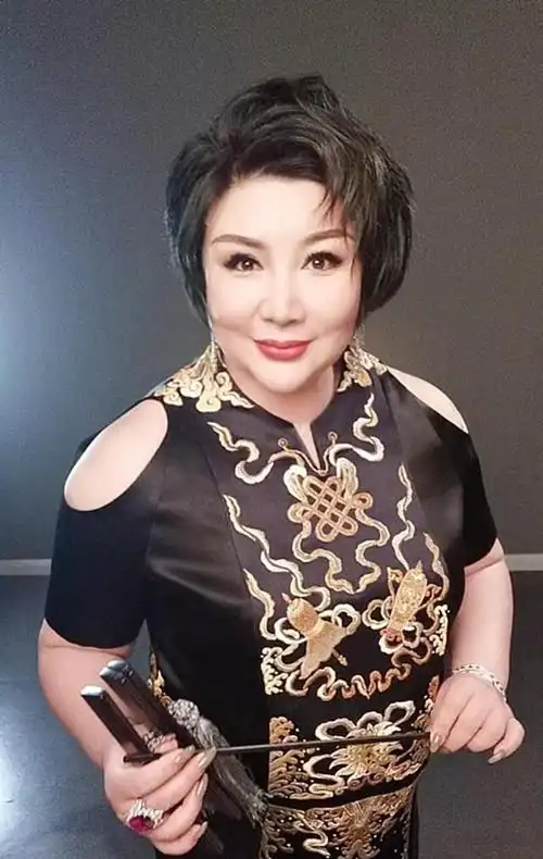 王惠:从大姑娘到当后妈,嫁给二婚的郭德纲,是她最正确的选择!