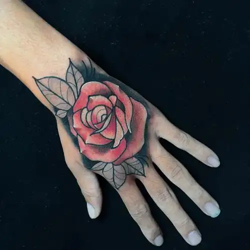 百变怪tattoo手背玫瑰