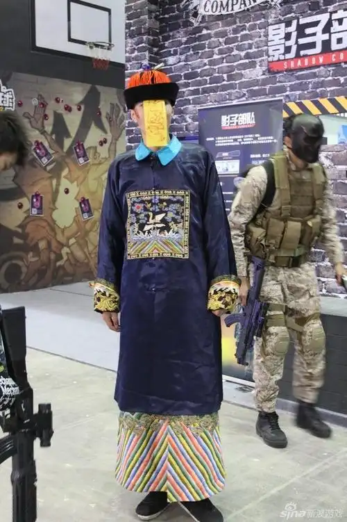 世纪天成雷人僵尸cos