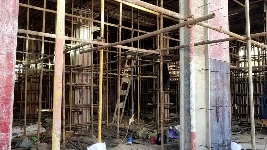 全现浇钢筋混凝土结构商住楼