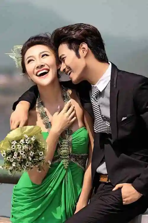 甜蜜情侣唯美高清手机壁纸