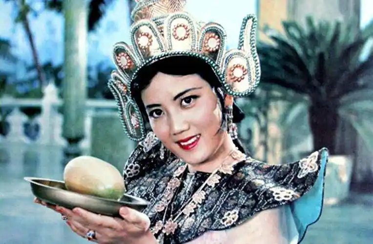 《孔雀公主》,李秀明唐国强主演,靓女帅哥,景美歌美,让人难忘