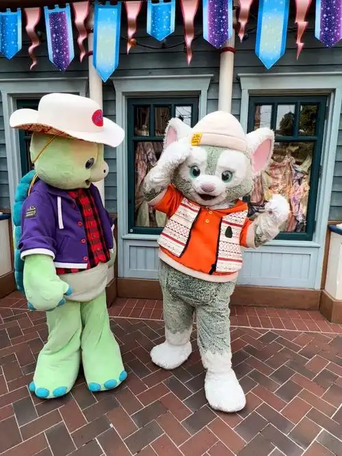 迪士尼有眉毛的小猫咪托尼忧忧版