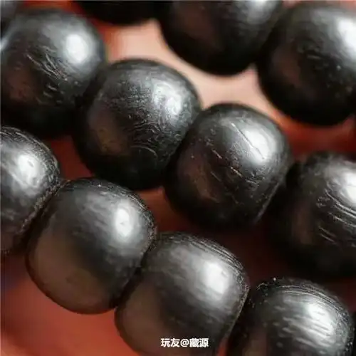 盘了几十年的小叶紫檀到底是啥样漂亮得像巧克力豆
