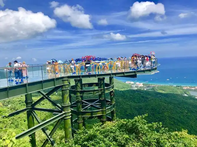 7           摄影地点:三亚亚龙湾