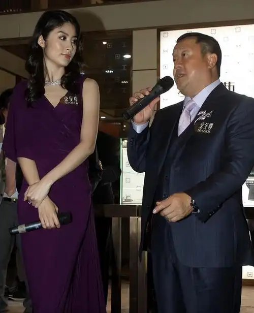 刘建浩:我那"大杀四方"的妻子陈慧琳,退出娱乐圈后,更牛了!