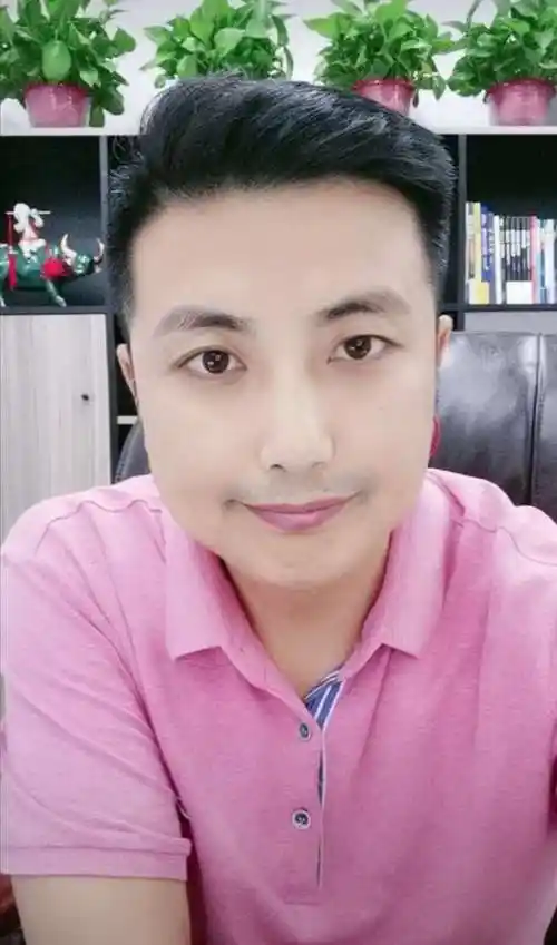 40岁离异男征婚照片(id:4989473)_广东深圳征婚交友_我主良缘网