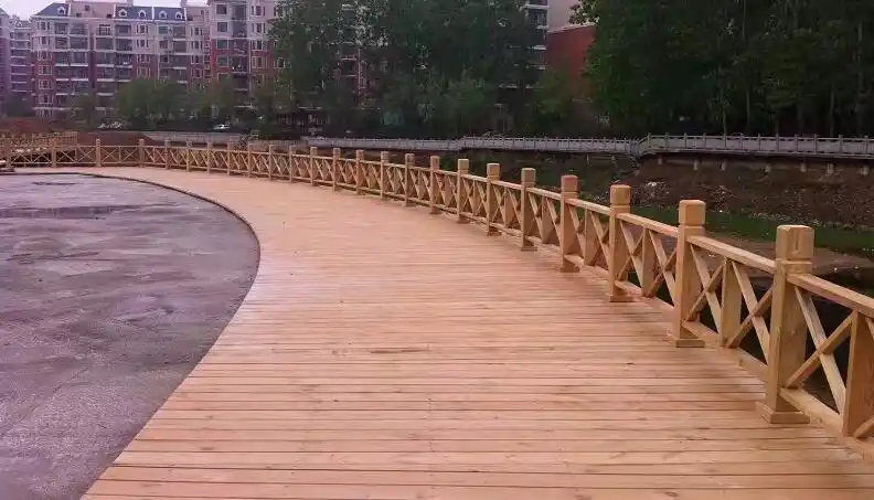 襄阳鑫昌盛木栈道做工细致