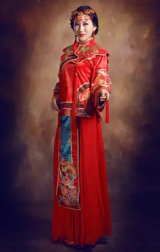 凤凰刺绣秀和服新娘中式礼服喜服绣禾服新娘敬酒孕妇复古红色嫁衣