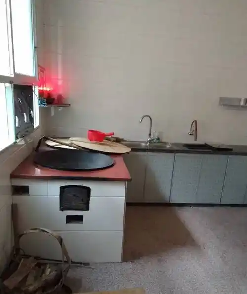 远嫁江西农村,晒晒40万的婚房别墅,看到厨房我都不会做饭了!