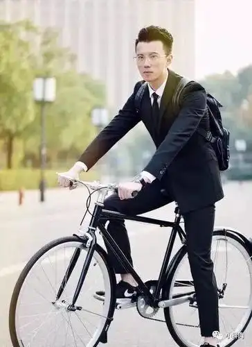 上央视参加真人秀,帅哭网友!_沈晨