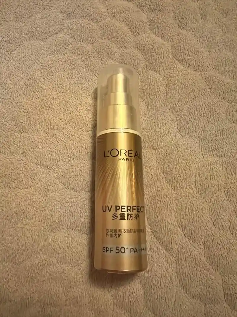 欧莱雅小金管防晒是我每天都在用的一款防晒,它防晒 - 抖音