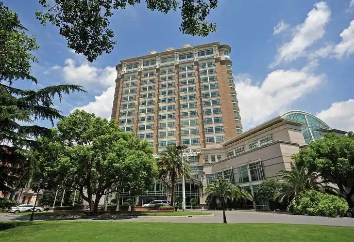 上海兴国宾馆(五星级 园林文化主题)