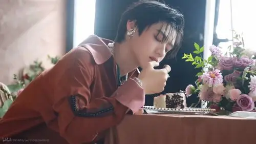 朱志鑫可二改图 - 堆糖,美图壁纸兴趣社区