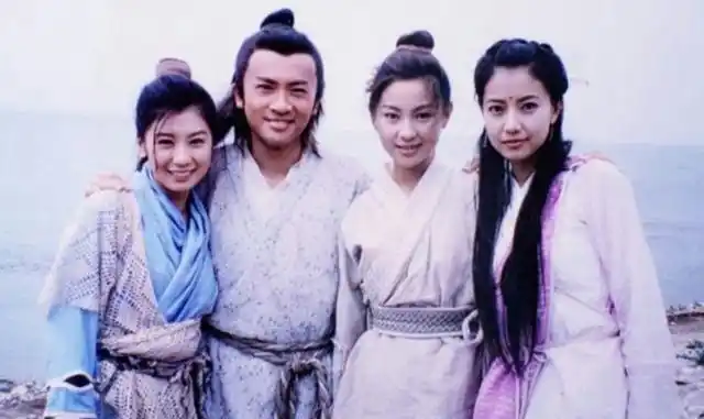 《你好星期六》预告中,苏有朋和高圆圆隔空同框梦回《倚天屠龙记》