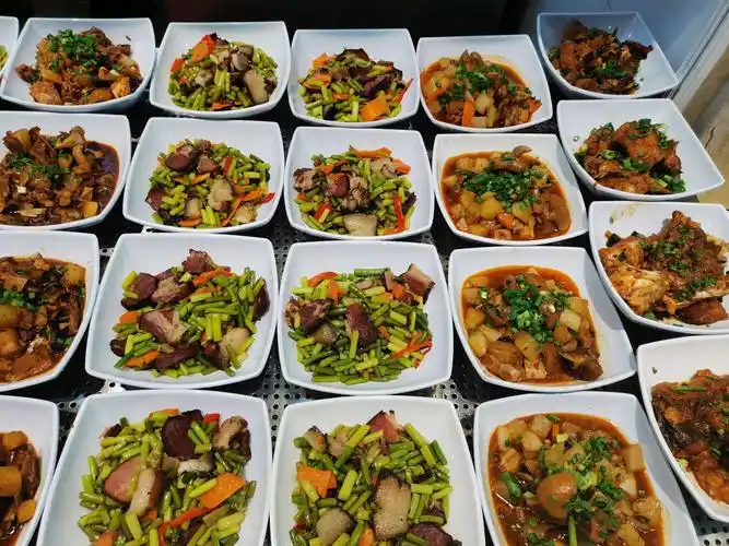 格力三楼食堂菜品,食品进货台账以及消毒记录