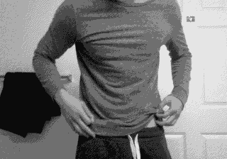 看到自己的这样的腹肌你加油什么理由去撸串▼每次健完身照着镜子里的