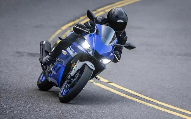 2021雅马哈r3车主公认的四大优点和三大缺点