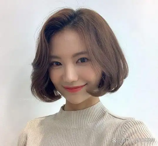 短发又流行回来了!今年流行这3款,不仅显发量又时尚减龄