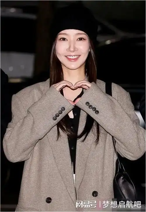 韩剧女神朴敏英患抑郁症她可是李敏镐唯一公开承认的前女友啊