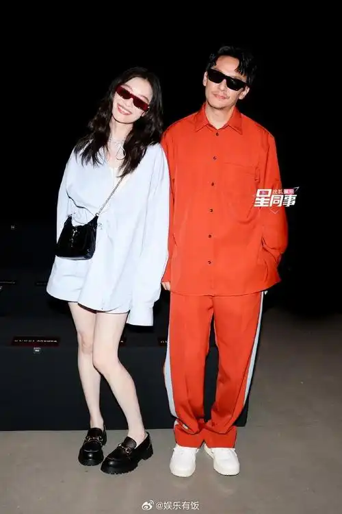 张震倪妮米兰时装周秀场同框,太养眼了……|张震|倪妮_新浪新闻