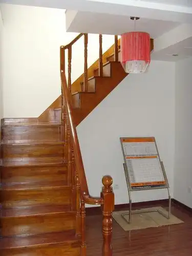 柯氏楼梯实木系列之l型梯