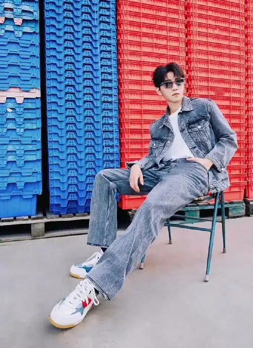 王俊凯 巴黎时装周##王俊凯cl代言人